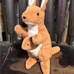 Vintage Kangaroo Ty Beanie Babies- Pouch- No Tag